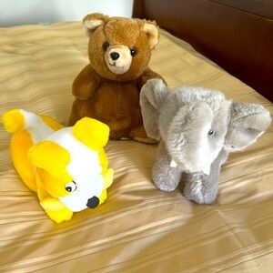 3 stuffed animals/New
